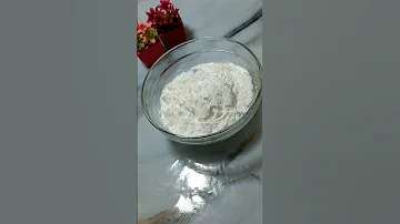 وأخيراااا سر تماسك الكريم شانتيه لتزين التورت والجاتوهات 