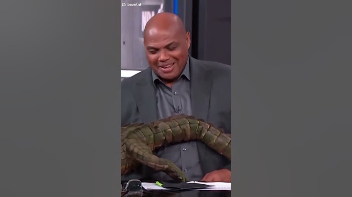Chuck was NOT ready for this   #NBA #shaq  #charlesbarkley #nbaontnt  #basketball