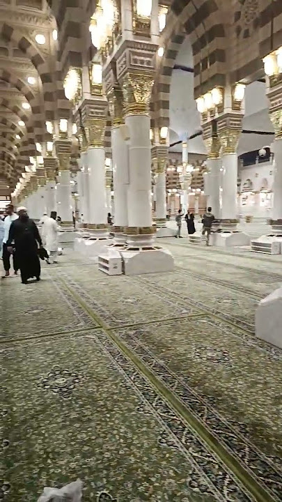Suasana Pagi Ba'da Subuh di area Ashabus Shuffah, Masjid Nabawi.