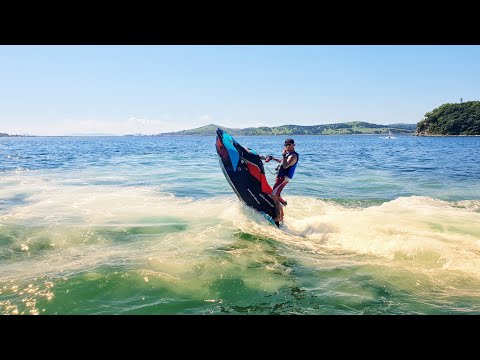 Видео: Гидроцикл BRP SEA DOO SPARK TRIXX