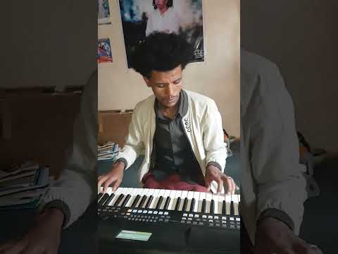 WIIRTUU LEENJII MUUZIQAA RIBUU