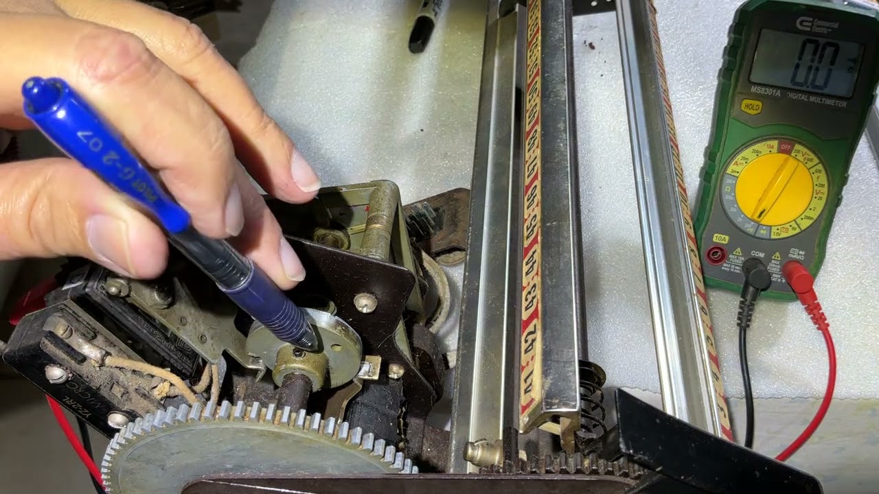 Rock-Ola 1454 Program change switch, part 2