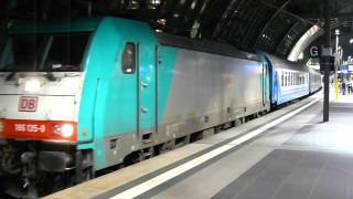 D 445 Naar Kiev Bij Vertrek Uit Berlijn Hbf.