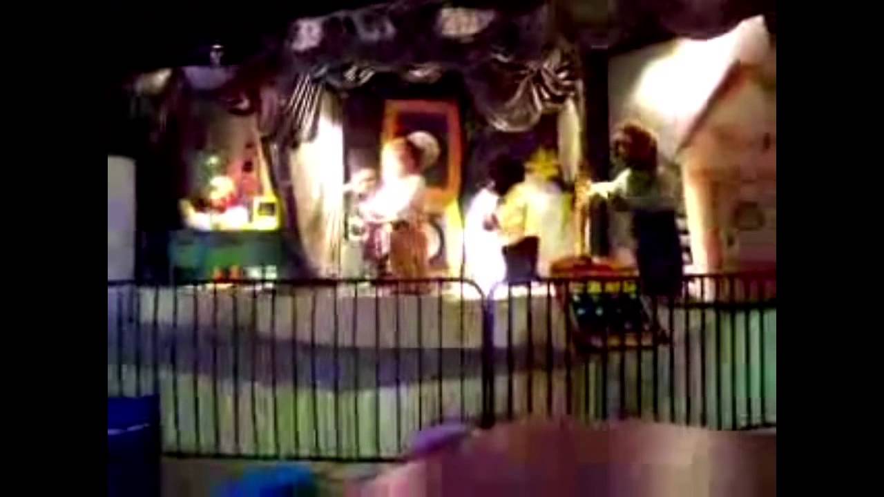 Παρακολούθηση New Rock-afire Explosion at Odyssey Fun World #1 (Improved audio) στο YouTube Παρακολούθηση New Rock-afire Explosion at Odyssey Fun World #1 (Improved audio) στο YouTube
