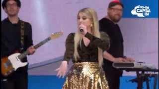 Meghan Trainor - 'Lips Are Movin'' (Summertime Ball 2015)