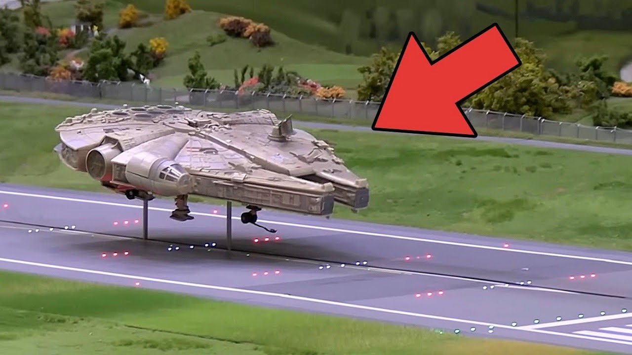 САМЫЙ БОЛЬШОЙ В МИРЕ МОДЕЛЬ АЭРОПОРТА с летающими самолетами