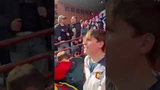 Genova i tifosi Genoani a fine partita cantano il coro URBANO CAIRO DEVI VENDERE VTTENE VATTENE