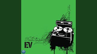 Video thumbnail of "Los Enanitos Verdes - Mary Sue"