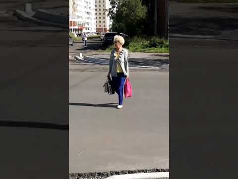 Пьяный полицейский в Архангельске