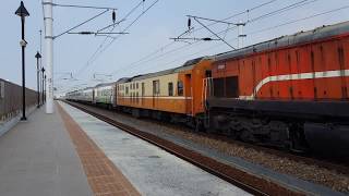 51次觀光列車(R134) 歸來通過