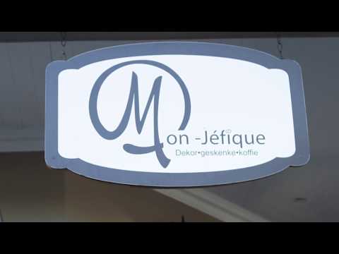 Intro video for a local Coffee, Fashion and Gift shop - I LOVE this ! - Monjefique 