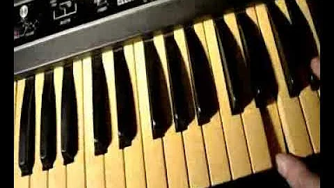 Hillwood, Multivox, Firstman - Pulser - M51 (1978) Eletronic Piano