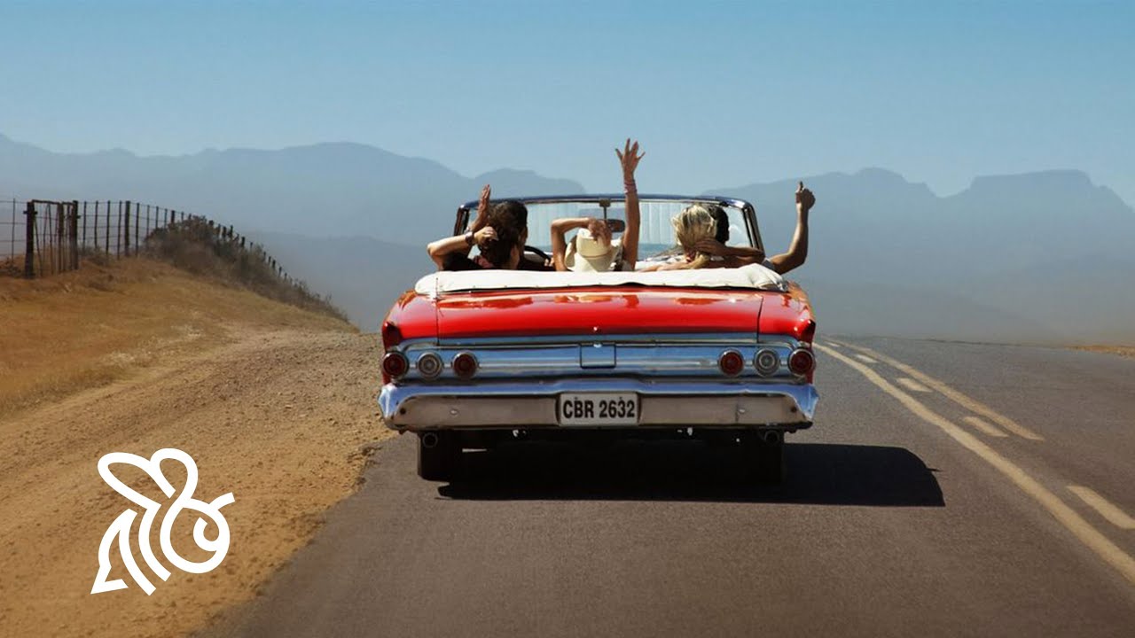 Best Road Trip Songs (To Sing Along With As You Drive)