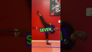 🔹 Master the Side Kick Hold | Bruce Lee-Inspired Tutorial🔹