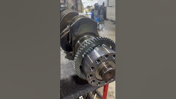Changing gears on crankshaft on Cummins ISX•••#truck #repair #mechanic #cumminsisx #crankshaftgears