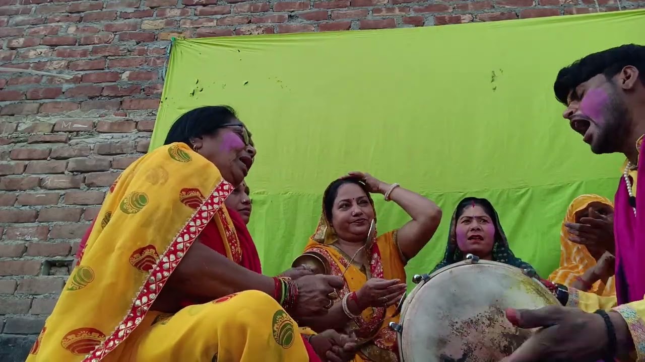 नई नई होली सॉन्ग सुनाएं पूरा चैनल खोल के देखो उषा शर्मा अरे भैया लाइक भी करें सपोर्ट करें