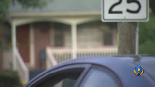 Charlotte woman says she was held at gunpoint, carjacked in driveway