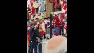 Fahnenweihe und Bezirkmusikfest der Tamburen und Pfeiffer  Hohtenn