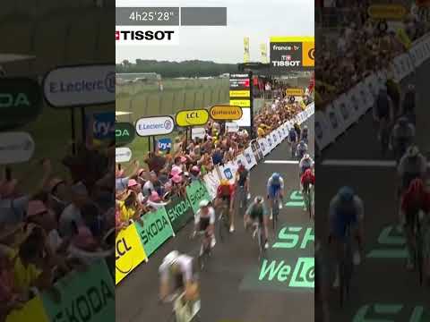 💥Bis repetita pour Philipsen, vainqueur sur le finish chaotique de la 4e étape #shorts #tourdefrance