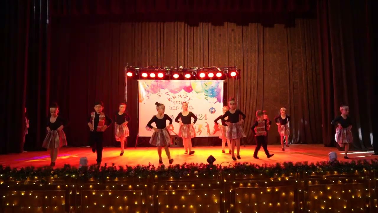 Շիրակի մարզի, Նոր կյանքի արվեստի դպրոցի ԱՐԵՎՆԵՐ պարային համույթ, գեղ. ղեկ.՝ Անի Միրզոյան