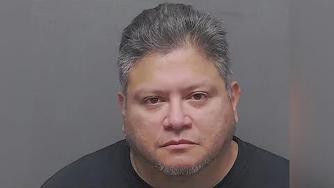 Suspended SAPD officer arrested for allegedly stalking, harassing ex-girlfriend for more than a year