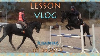 LESSON/BARN VLOG | First time jumping outside!