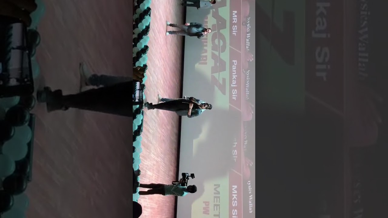 PW faculties entry in Motihari bhair #pw_motivation #motivation #physicswallah #pw #motivation