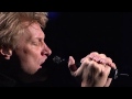 Bon Jovi - Livin&#39; On A Prayer (Legendado em PT-BR) Live