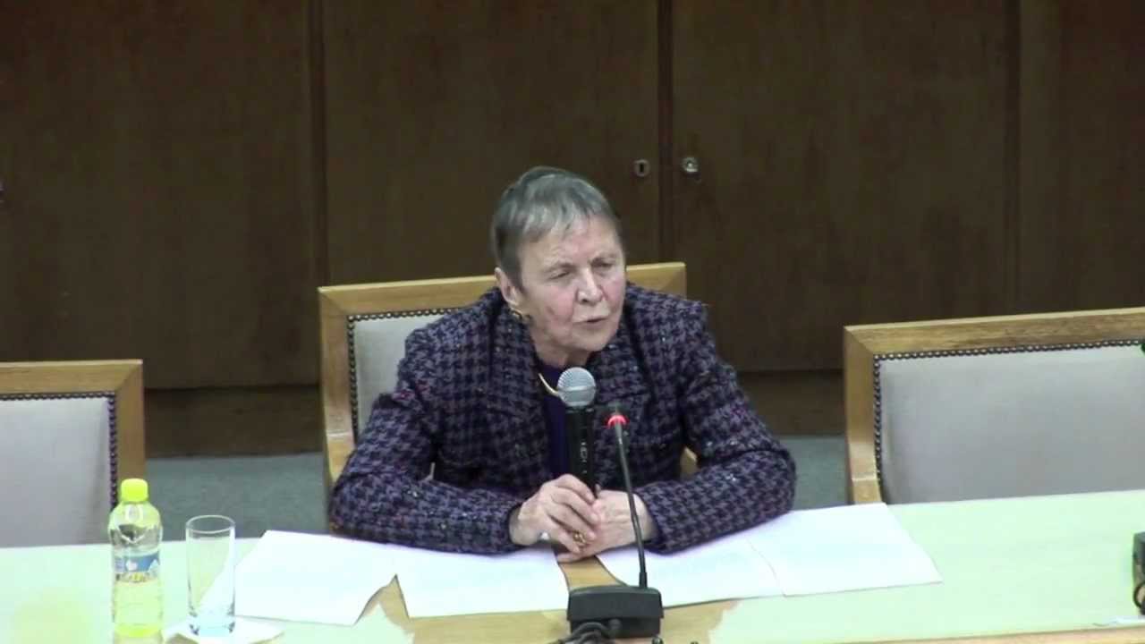 H κοινωνική προσφορά μέσα στον χρόνο