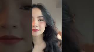 They Dared Her To Kiss The Prettiest Girl In The Room