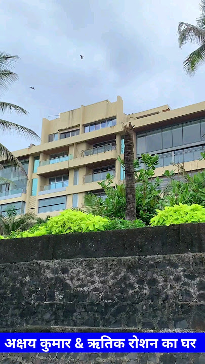 akshay kumar and hrithik roshan house in mumbai