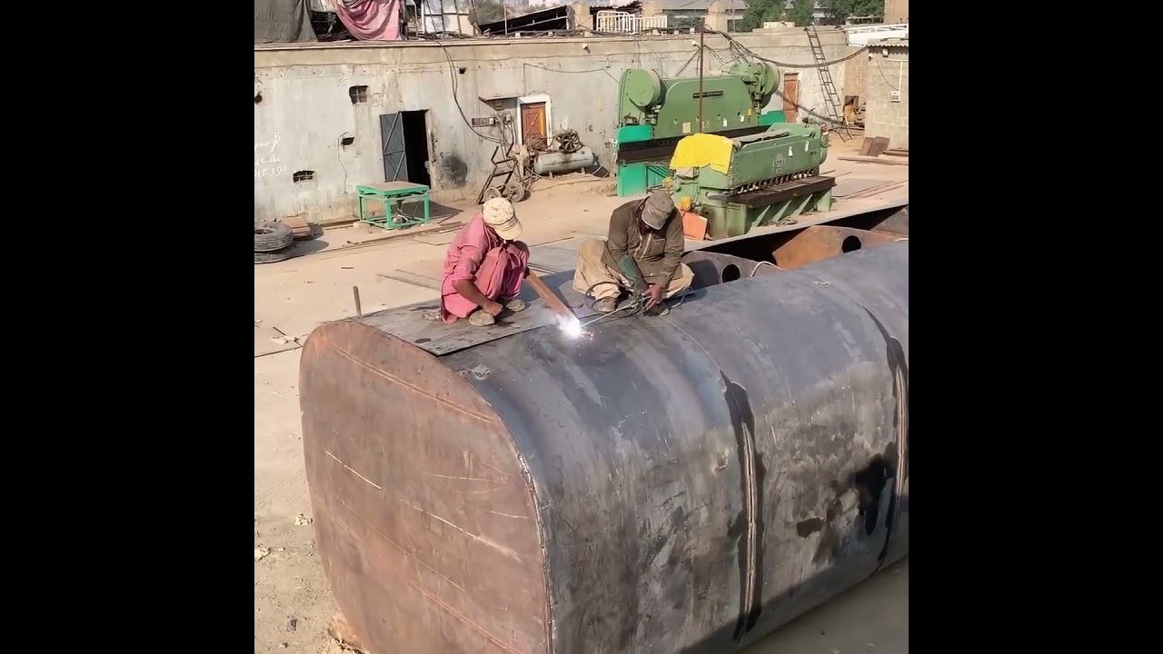 100,000 Liters of Capacity! The Insane Process of Building a Giant Oil Tank