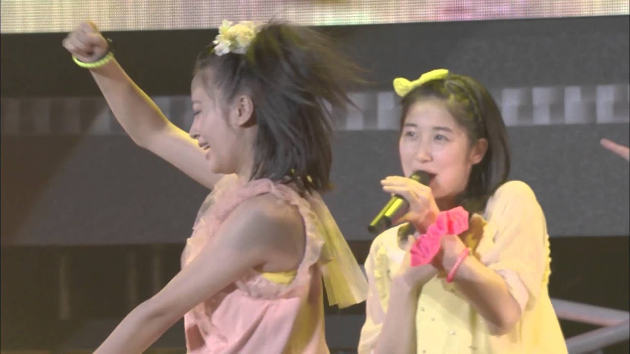 佐藤優樹 2013『黄色いお空でBOOM BOOM BOOM』（小田さくら、福田花音、宮崎由加、金澤朋子）