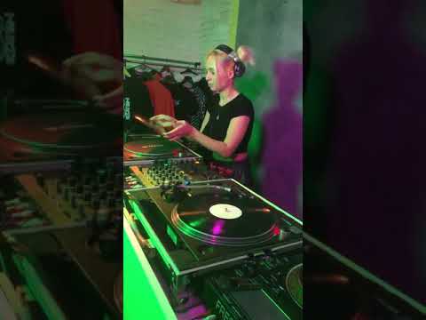 Stay at home vinyl sesh