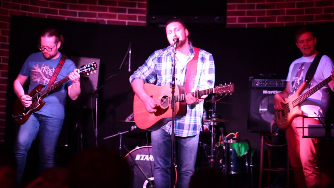 Павел Пиковский и Хьюго - Странные Дороги - YouTube Music