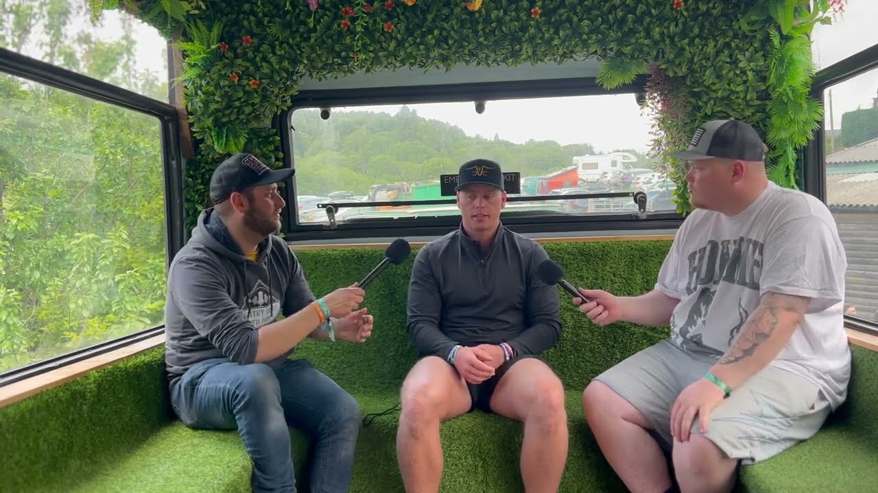 Cody Cozz Interview | US Country Artist at Buckle & Boots 2025 | Live In The Living Room