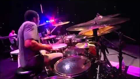 Ronald Bruner Jr amazing drum solo