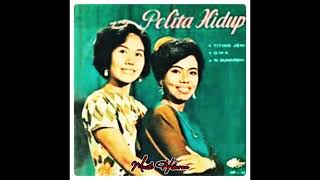 ORKES MELAYU CHANDRALEKA. Vocals Titing Jeny & Oma Irama. Djelita Teruna