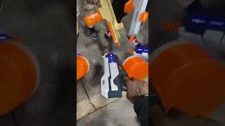 Slap Gun War  shorts