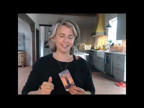♋ Cancer Bonus Tarot ♋ WOW 💪 You can't hide the new you. Formidable. Whatever you want Cancer 🌎