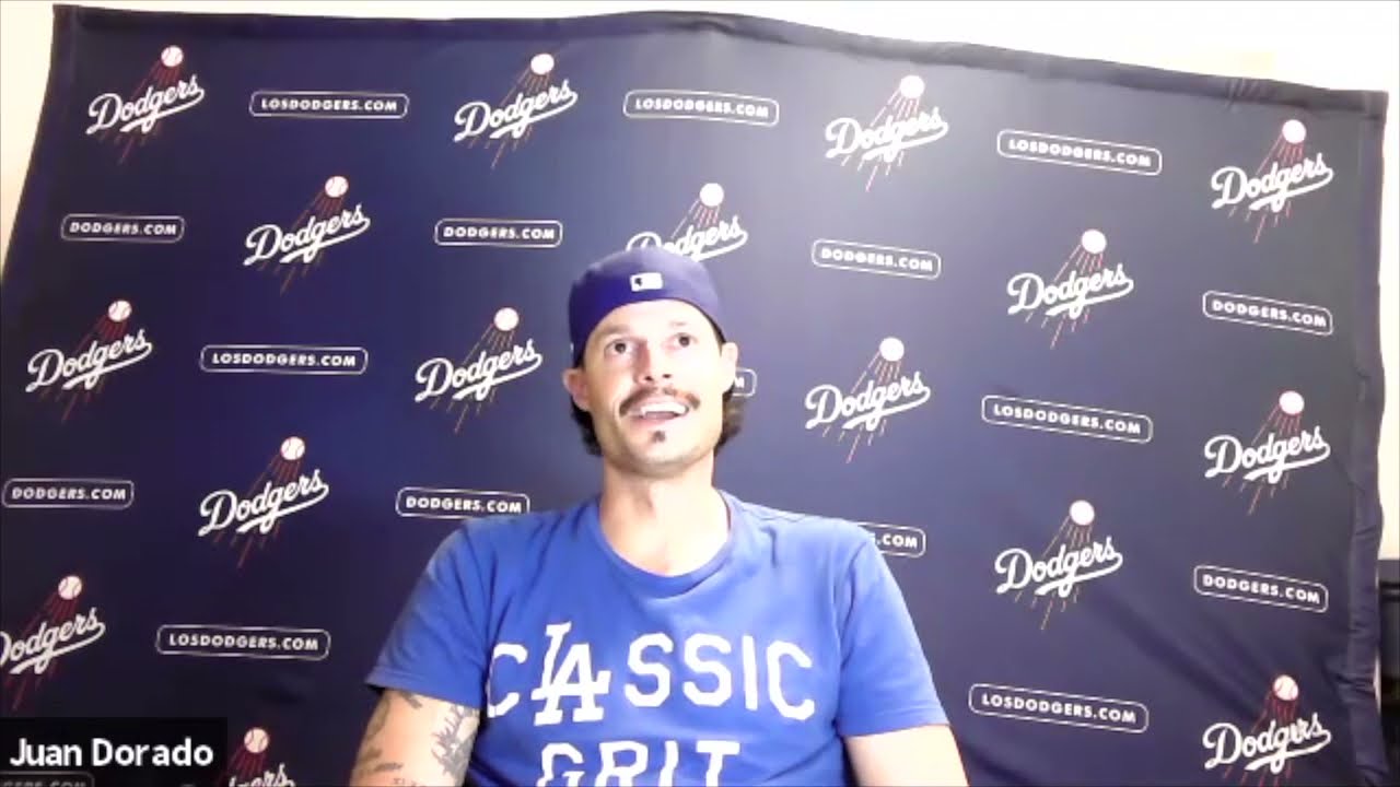 Dodgers News: Joe Kelly Explains How He Acquired Mariachi Jacket