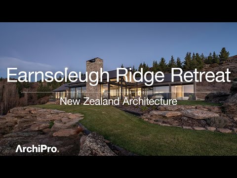 Video: Retret Kayu Kontemporer oleh Johnston Architects
