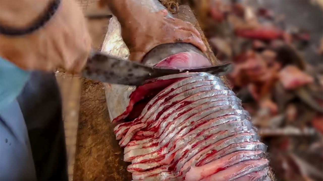 amazing super fast fish cutting and slicing knife skills cleaning skills