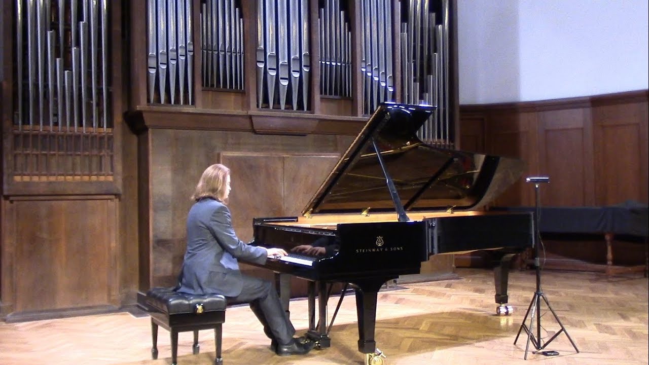 Johannes Brahms - 7 Fantasias op. 116 - YouTube
