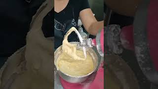 Receta cómo preparo este delicioso queque y una irresistible moca artesanal.La receta del queque.
