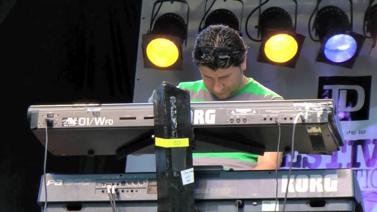 Omar Souleyman in HD, Live at the Montreal International Jazz Festival