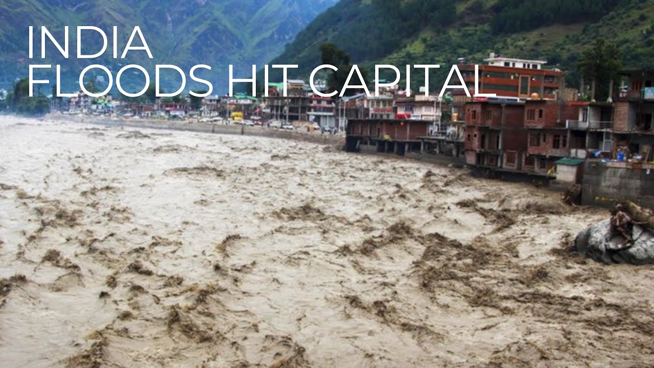 INDIA FLOODS CHAOS: Punjab & UP Under Water, Embankments Collapse | 10 Sept 2025