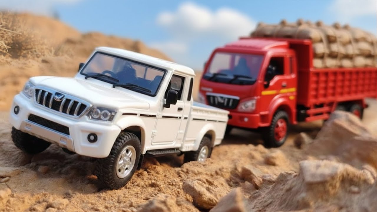 Diecast Scale Model Of Mahindra Jeeto Pickup Truck | Bolero Pickup | Auto Legends