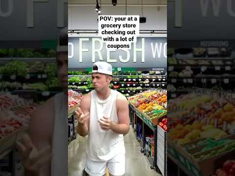 🚨POV: you’re at a grocery store with coupons🚨#shorts #funny #couponing #relatable