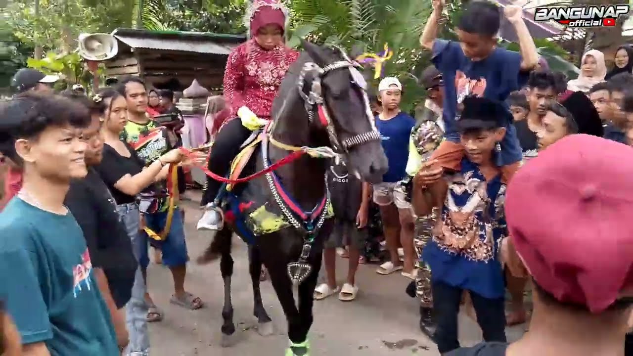 Arak-arakan Khotmil Qur'an di Kuwangunan Petanahan kebumen minggu, 12 Oktober 2025 #kudajogetkebumen